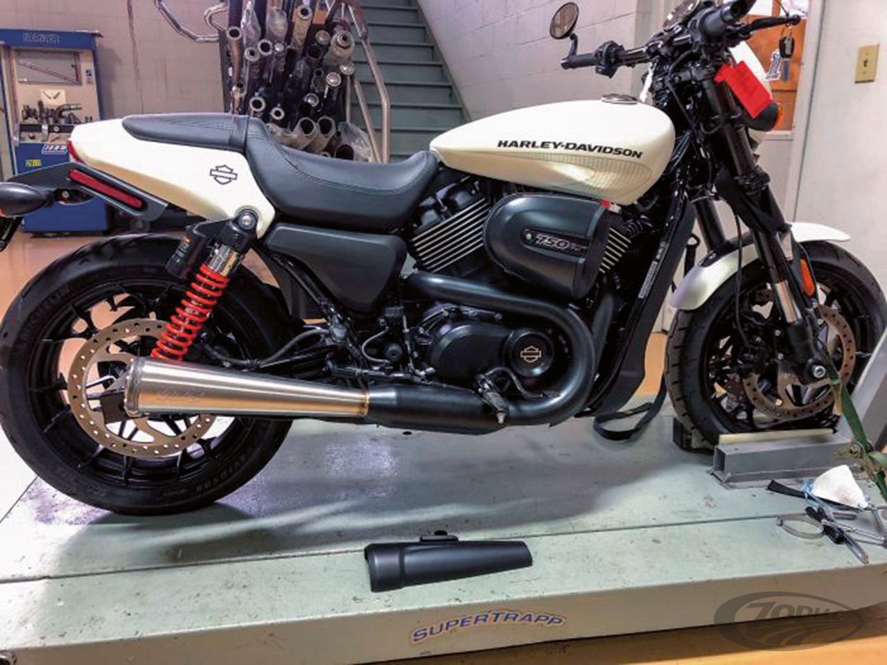 Supertrapp XG14-UP stainless muffler