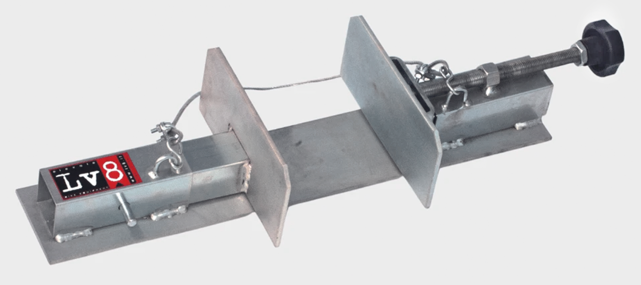 LV8 Manual Wheel Clamp