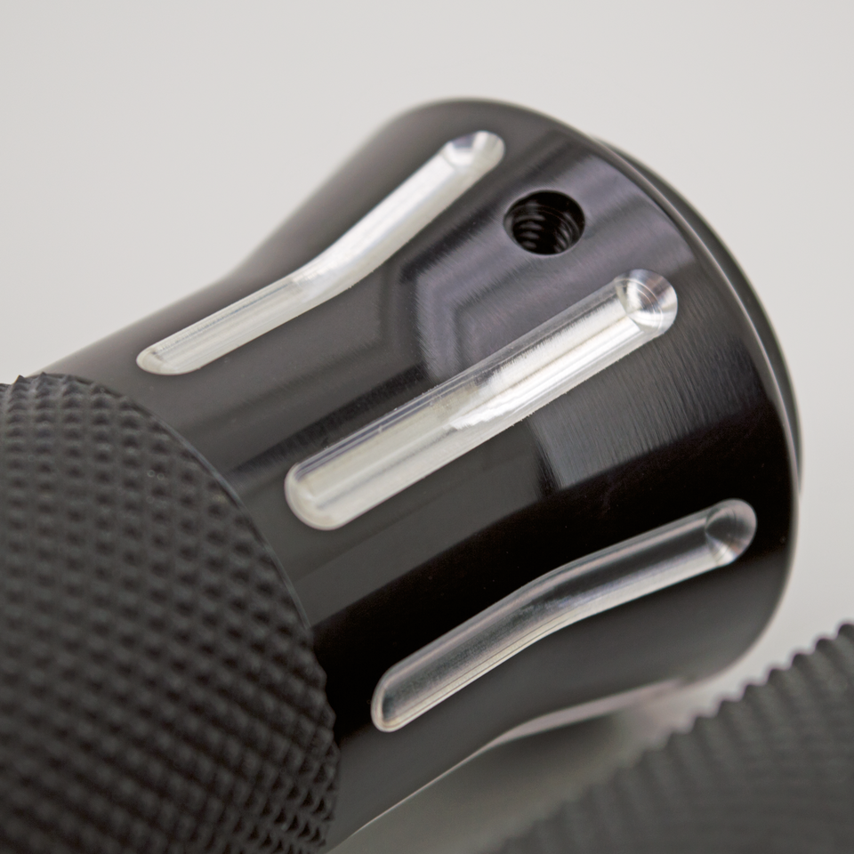 GZP Black/cut Cobra grip set TBW