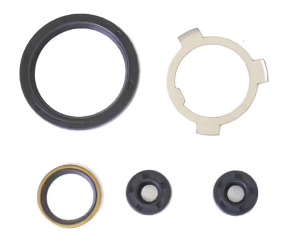 Transmission main seal set BT80-81