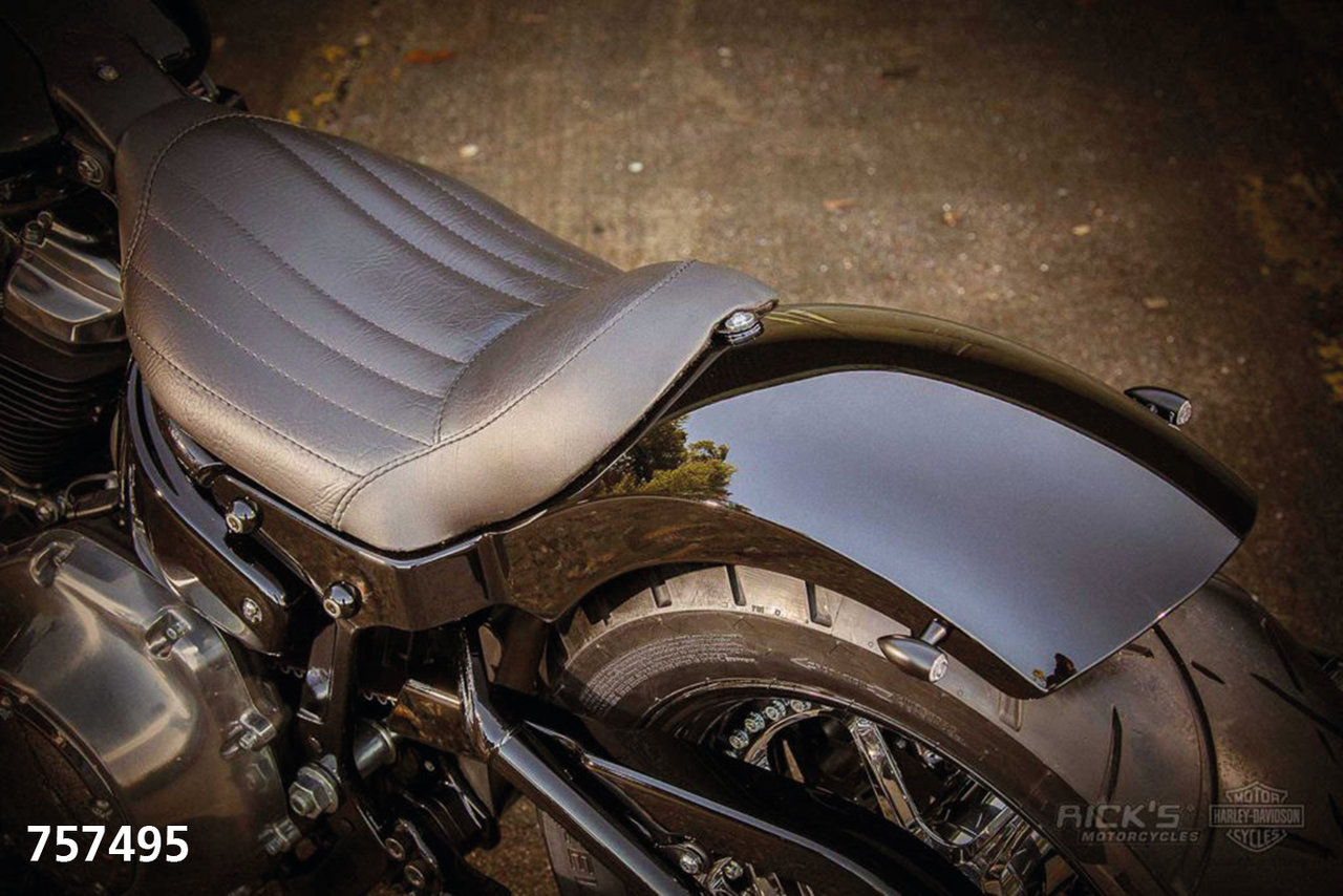 180-200 tire/6" rim FatBob RR fender 670