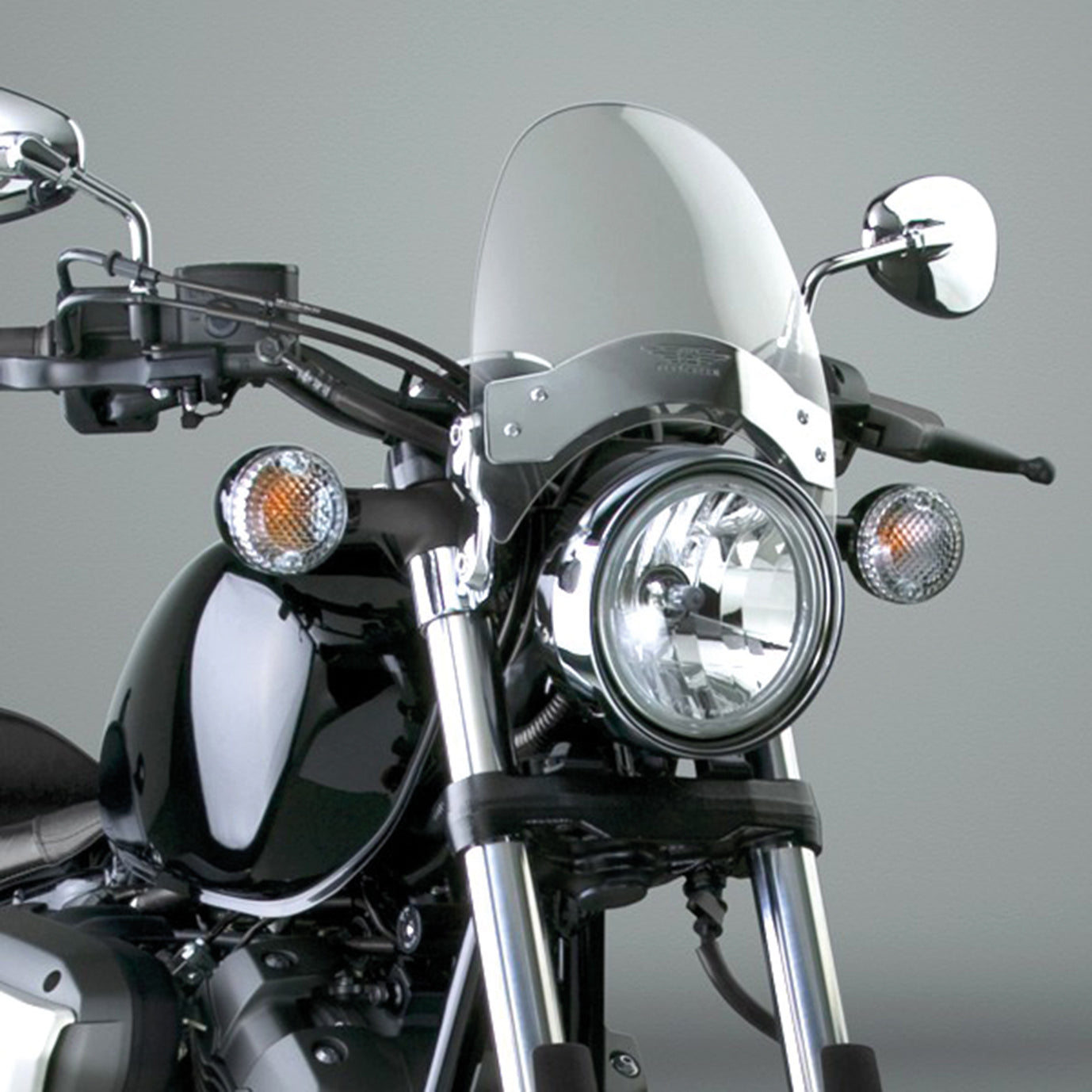 Flyscreen LS Light tint w/chrome hardwre