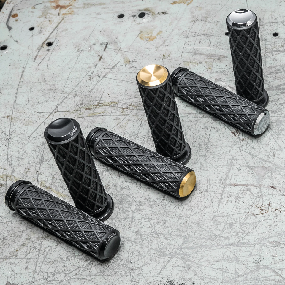 Diamond Grips Black CBL