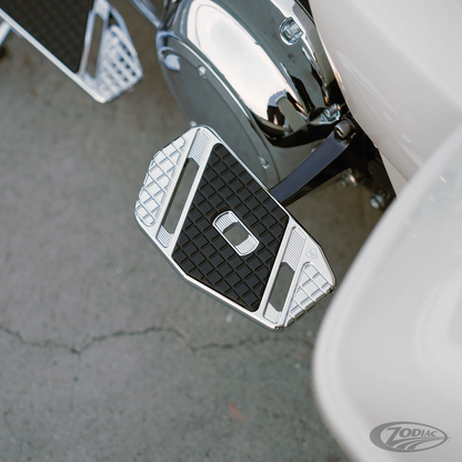 SpeedLiner PA Floorboards Chr FLH/T86-Up