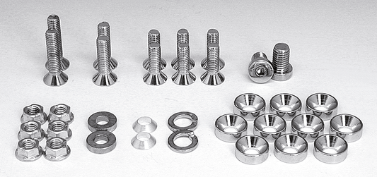 Rear fender strut mounting kit 00-up