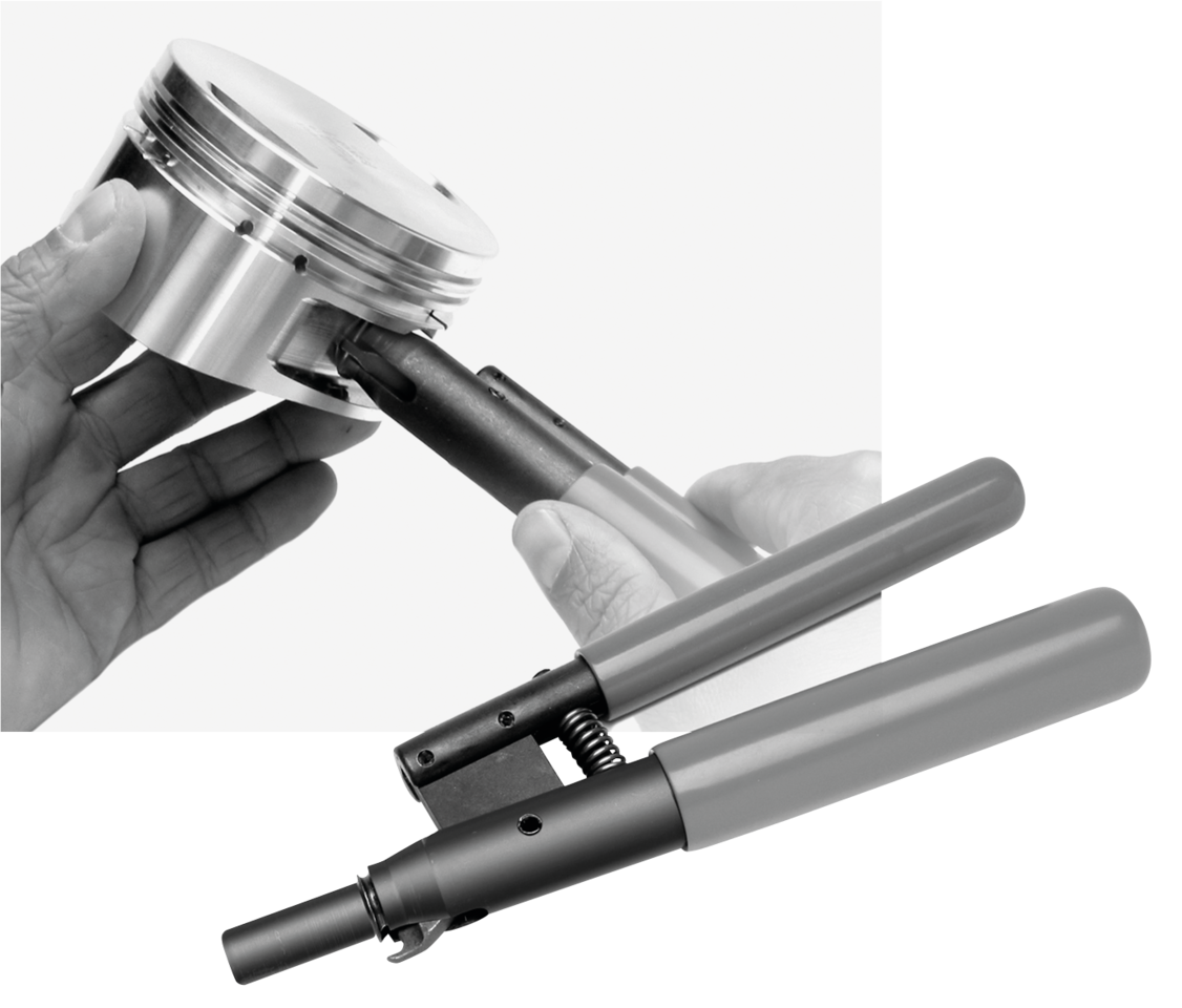 TC110" Piston Pin Clip Remove & Install