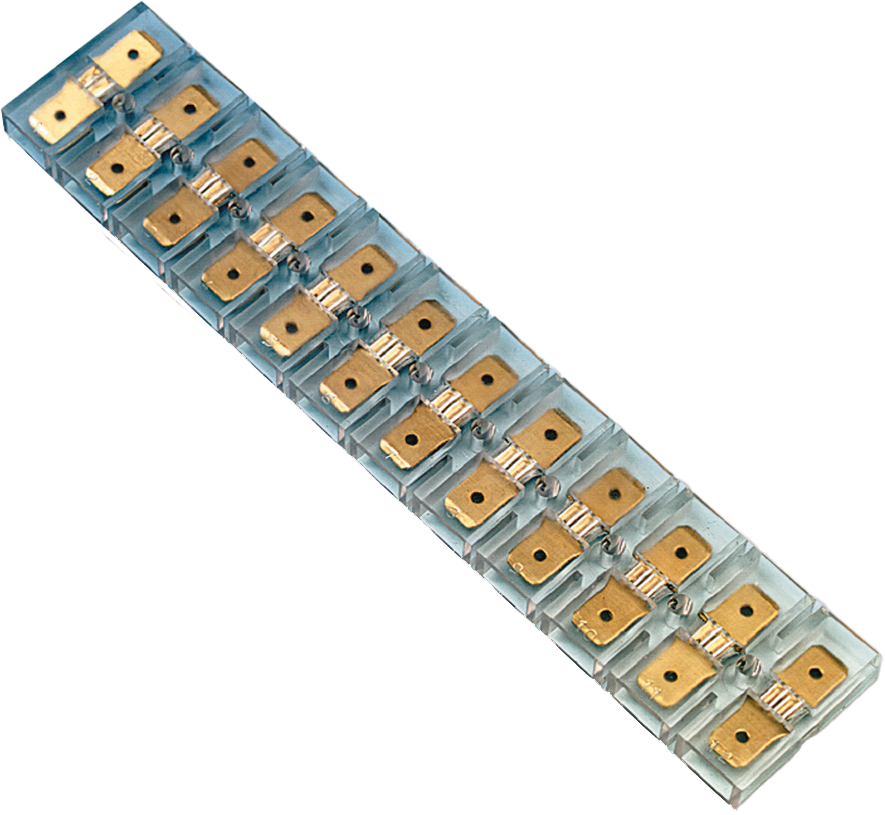 Flatplug fem.conn. strip 138-28-8 each